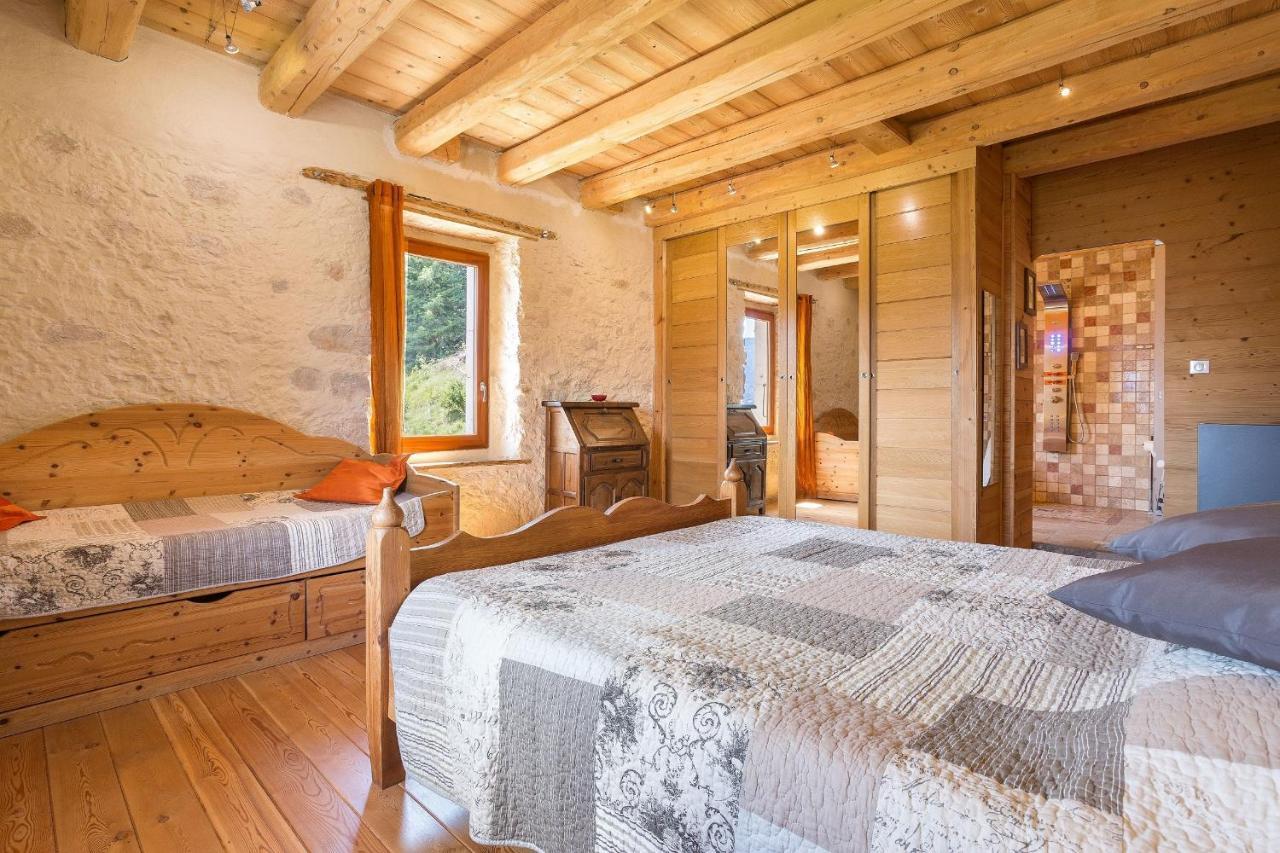 Les Esseroliettes Nature & Spa Arith Exterior foto